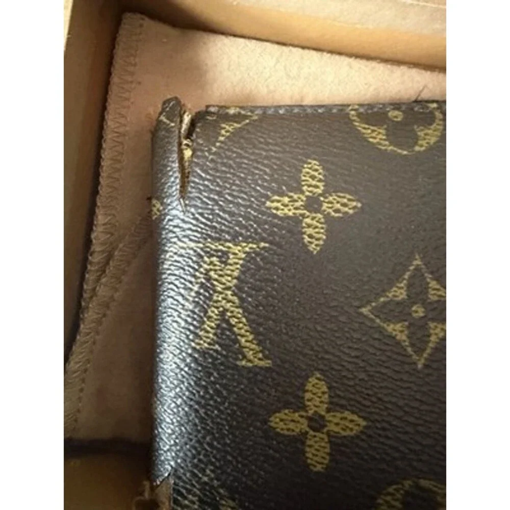 Men's Foldable Wallet LV Emblem - Damaged